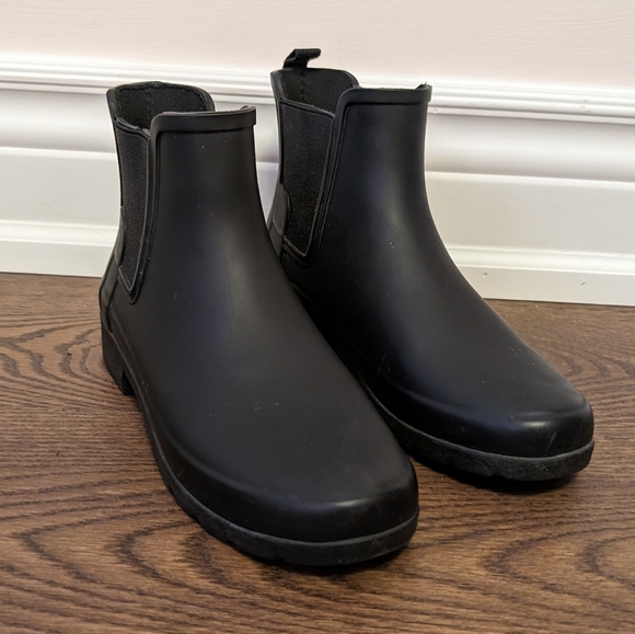 Hunter Refined Ankle Booties - Picture 2 of 7